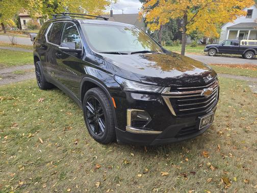 2022 Chevrolet Traverse LT Leather