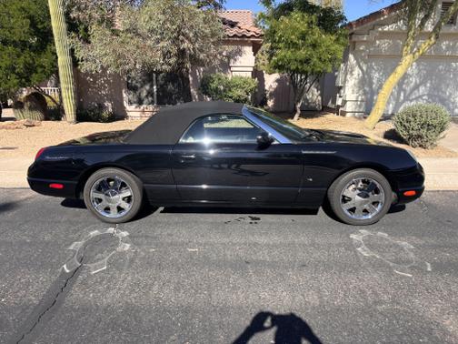 2003 Ford Thunderbird Premium
