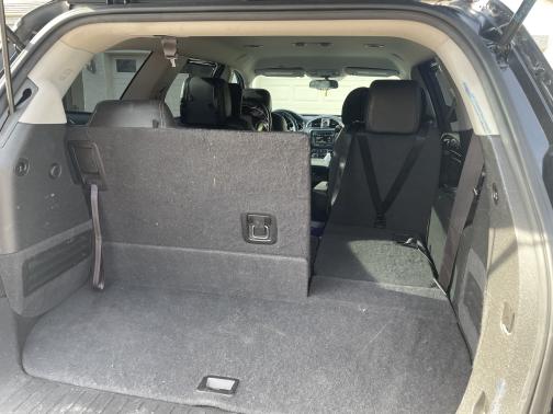 Photo 4 of 9 of 2015 Buick Enclave Leather