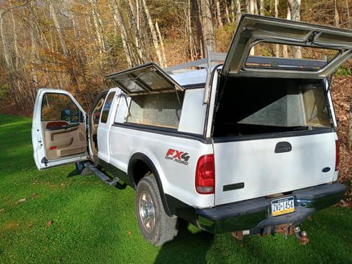 2006 Ford F-250 Lariat SuperCab Super Duty