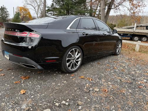2017 Lincoln MKZ Reserve