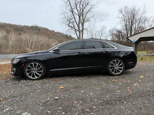 2017 Lincoln MKZ Reserve