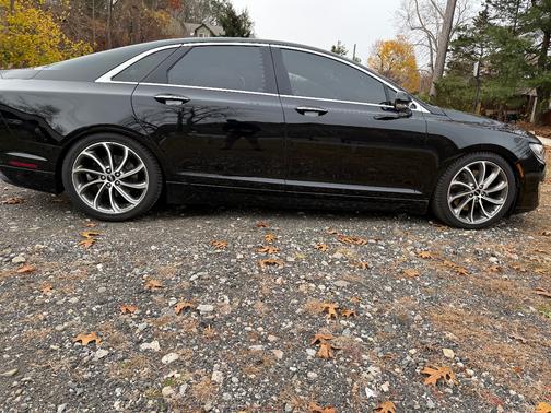 2017 Lincoln MKZ Reserve