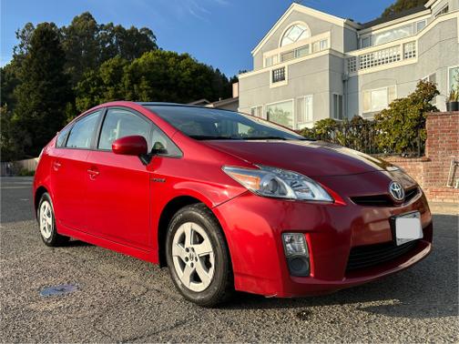 2010 Toyota Prius V