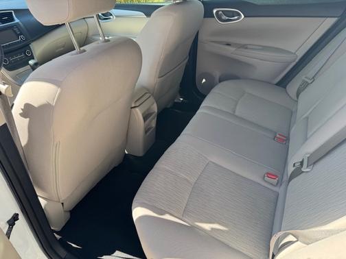 White 2015 Nissan Sentra SV