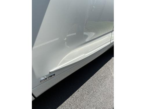 2023 Toyota Highlander Hybrid Platinum