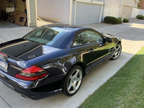 2011 Mercedes-Benz SL-Class SL 550