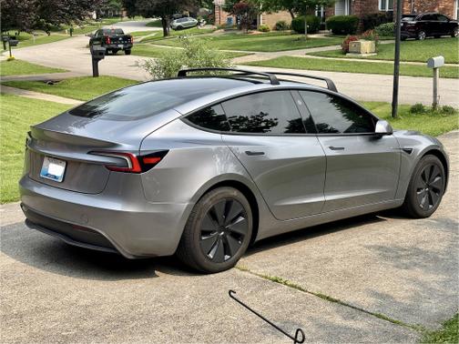 2025 Tesla Model 3 Long Range RWD