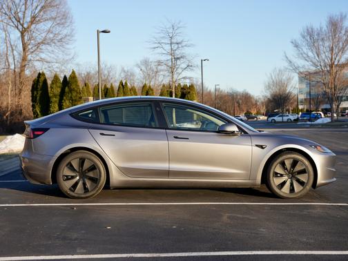 2025 Tesla Model 3 Long Range RWD