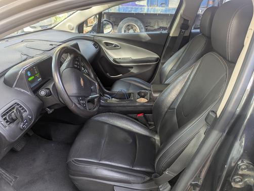 Gray 2015 Chevrolet Volt Base