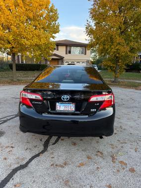 2013 Toyota Camry Hybrid LE