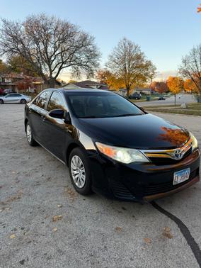 2013 Toyota Camry Hybrid LE