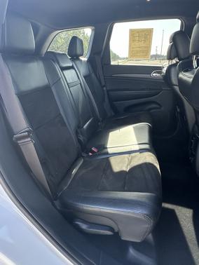 2020 Jeep Grand Cherokee Laredo
