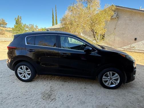 Black 2017 Kia Sportage LX