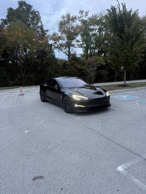 Black 2022 Tesla Model S Long Range