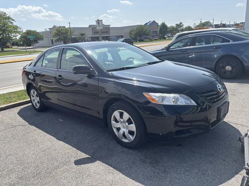 Black 2009 Toyota Camry LE