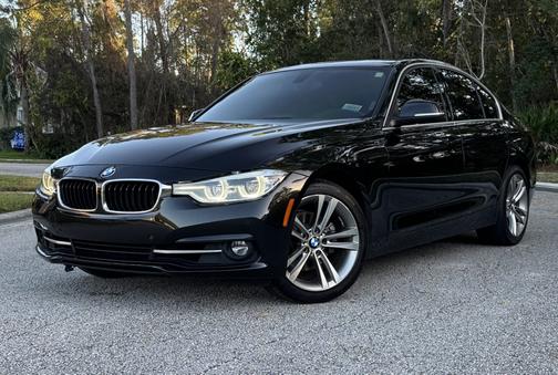 2018 BMW 330 i