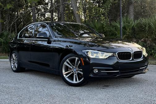 2018 BMW 330 i