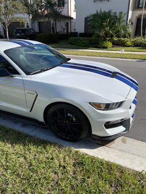 2016 Ford Shelby GT350 Base