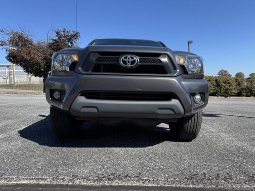 2014 Toyota Tacoma Base