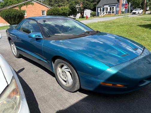 Green 1994 Pontiac Firebird Formula