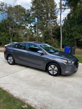 Gray 2018 Hyundai IONIQ Hybrid Blue