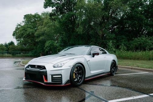Silver 2018 Nissan GT-R NISMO