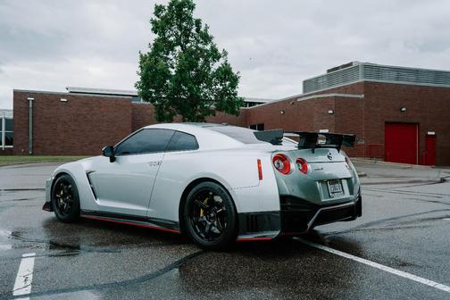 Silver 2018 Nissan GT-R NISMO