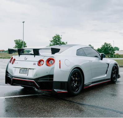 Silver 2018 Nissan GT-R NISMO