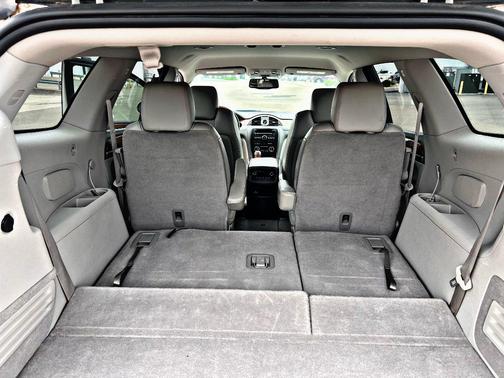 White 2012 Buick Enclave Premium