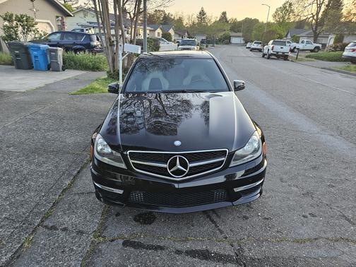 2012 Mercedes-Benz C-Class C 63 AMG