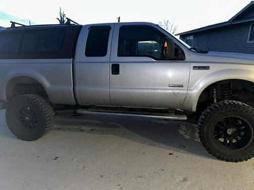 2006 Ford F-250 XLT SuperCab Super Duty