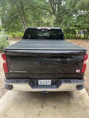 Black 2022 Chevrolet Silverado 1500 LT