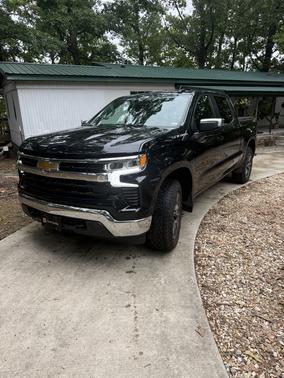 Black 2022 Chevrolet Silverado 1500 LT