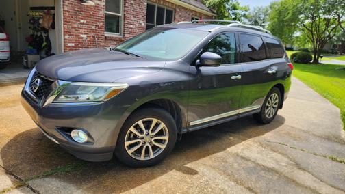 2013 Nissan Pathfinder SL