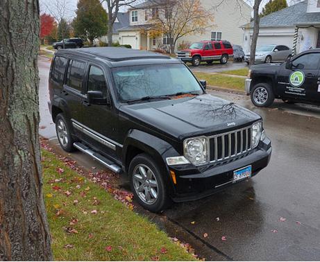 Black 2010 Jeep Liberty Limited