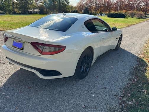 2014 Maserati GranTurismo Sport