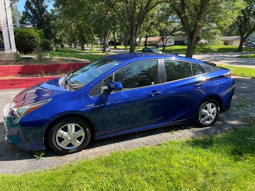 Blue 2017 Toyota Prius Two