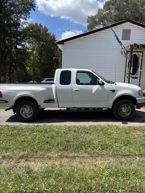 2000 Ford F-150 XL SuperCab Flareside