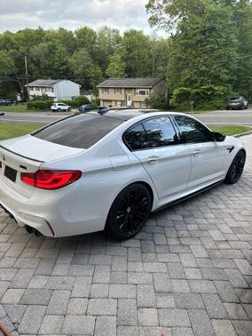 2018 BMW M5 Base