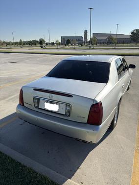 2002 Cadillac DeVille DHS