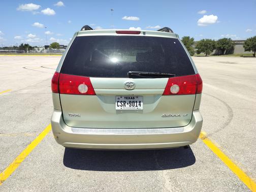 2006 Toyota Sienna CE