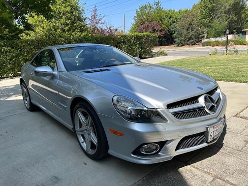 Silver 2009 Mercedes-Benz SL-Class SL550 Roadster