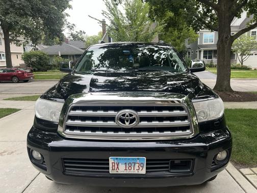 Black 2014 Toyota Sequoia Platinum