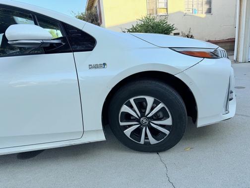 2017 Toyota Prius Prime Advanced