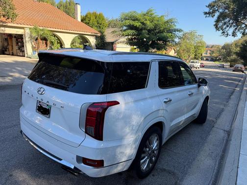 White 2020 Hyundai PALISADE Limited