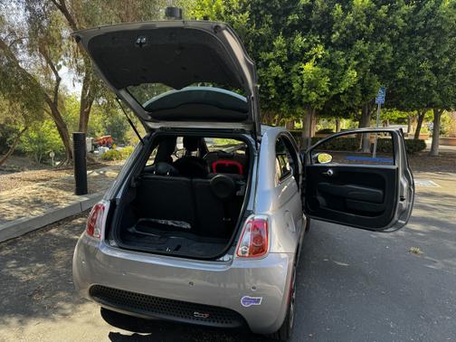 2018 FIAT 500e Battery Electric