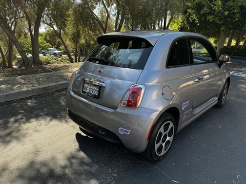 2018 FIAT 500e Battery Electric