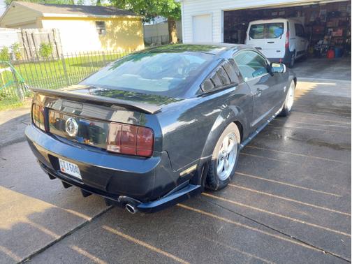 2009 Ford Mustang Premium