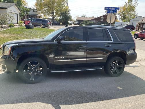 2017 GMC Yukon Denali